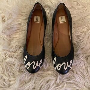 NWOT Ellen Degeneres flat shoes